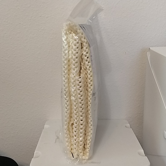 Mohawk Home Non-Slip Rug Pad Fit Rug Up To 2' x 3' - Picture 3 of 6